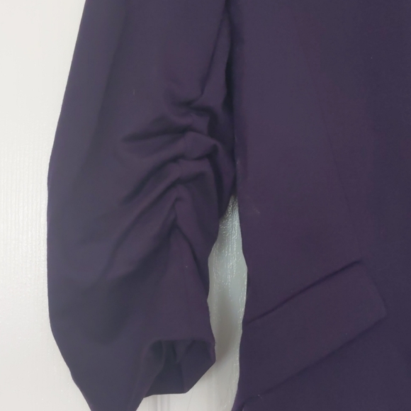 3/4 length sleeve blazer - Picture 2 of 4